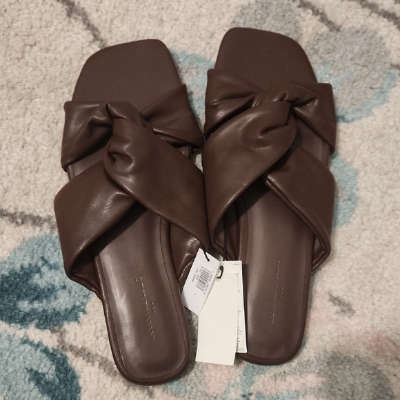 Banana Republic Brown Slide Sandals with Twisted Strap Design - Picture 1 of 3